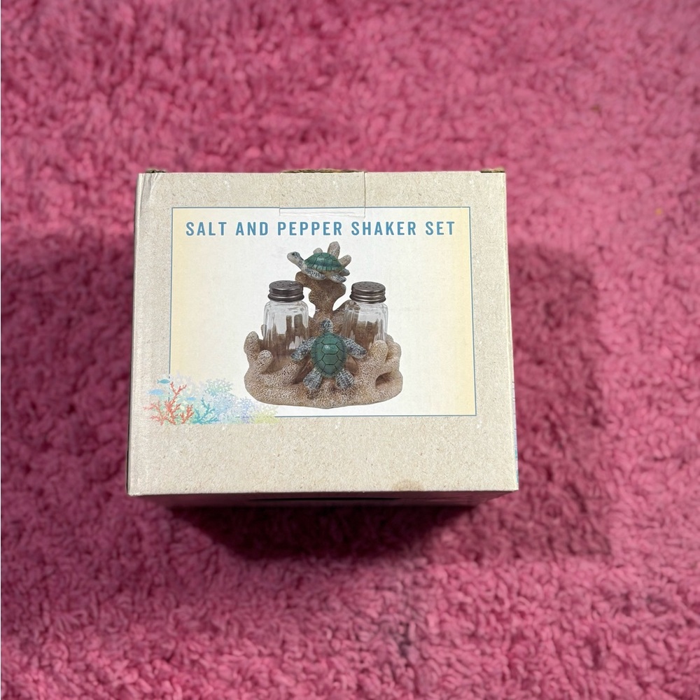 Cracker Barrel Turtle Sea Life Salt & Pepper Shaker Set nib new kitchen dining